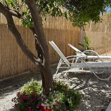 Silver Palm House Ixia, Rhodes