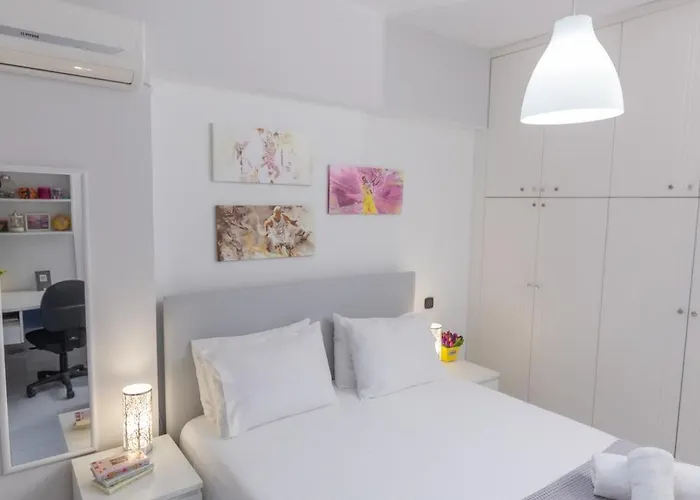 Silver Palm House Ixia, Rhodes *