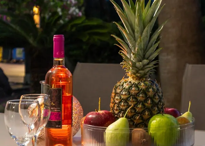 Silver Palm House Ixia, Rhodes